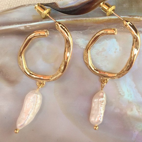 Geometric Shell Pearl Earrings ZB1094791 - Picture 1 of 6